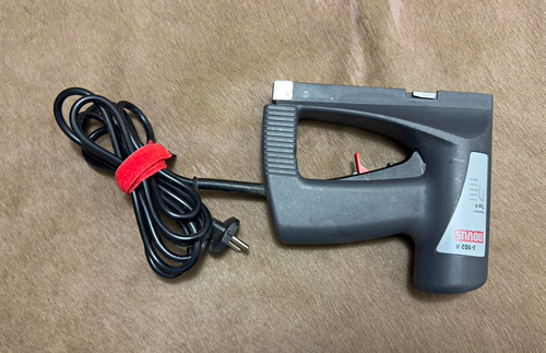Novus 102 tacker - a,